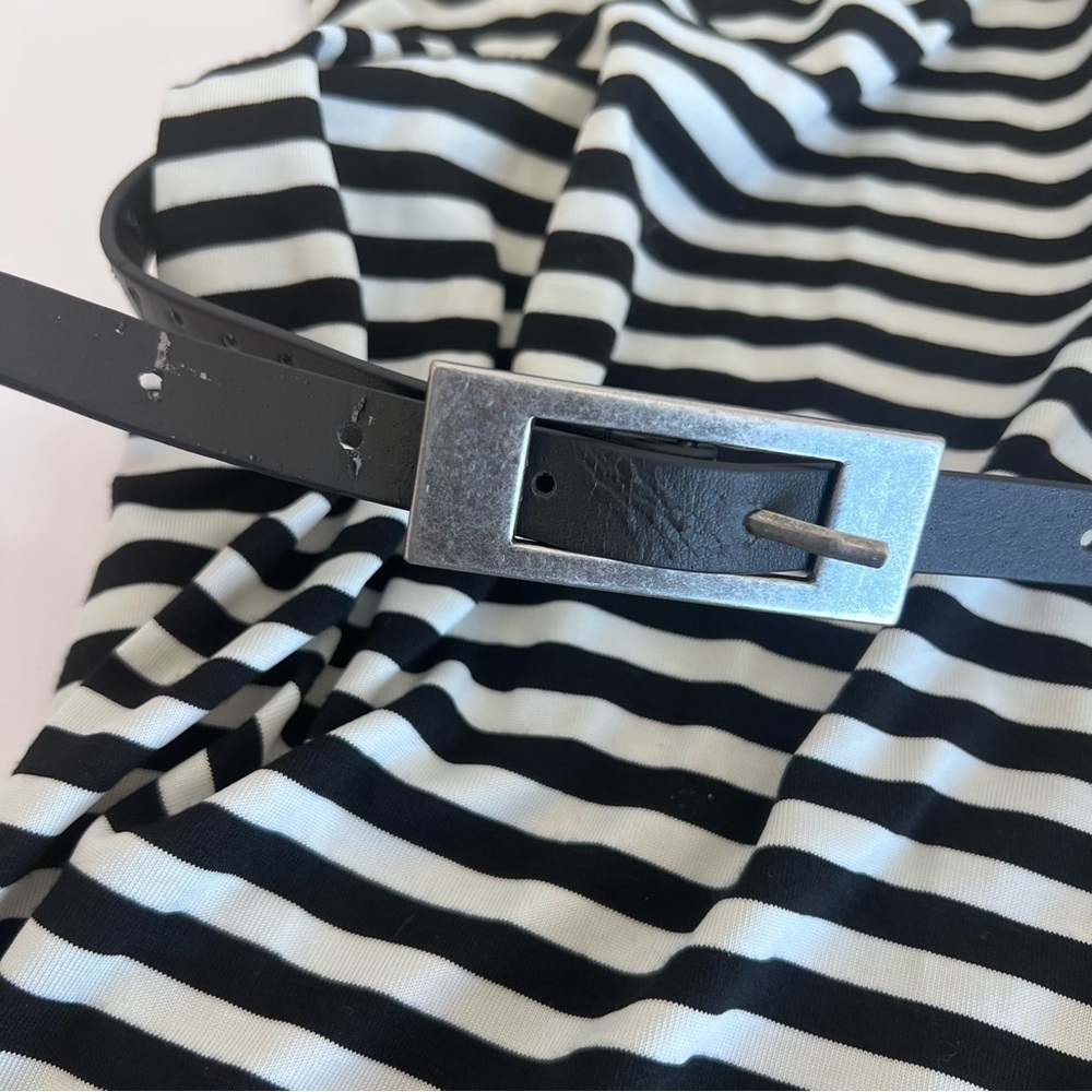 Max‎ Studio Women’s Striped V-Neck Dolman Sleeve Belted Dress - Picture 13 of 14